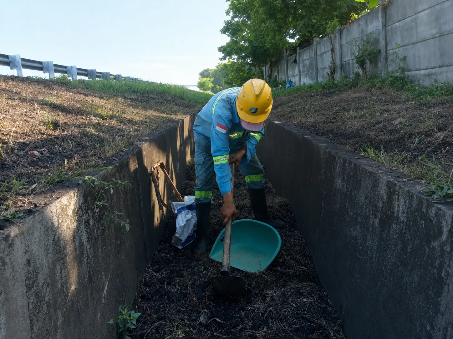 Perawatan drainase & gorong-gorong - Slide 2