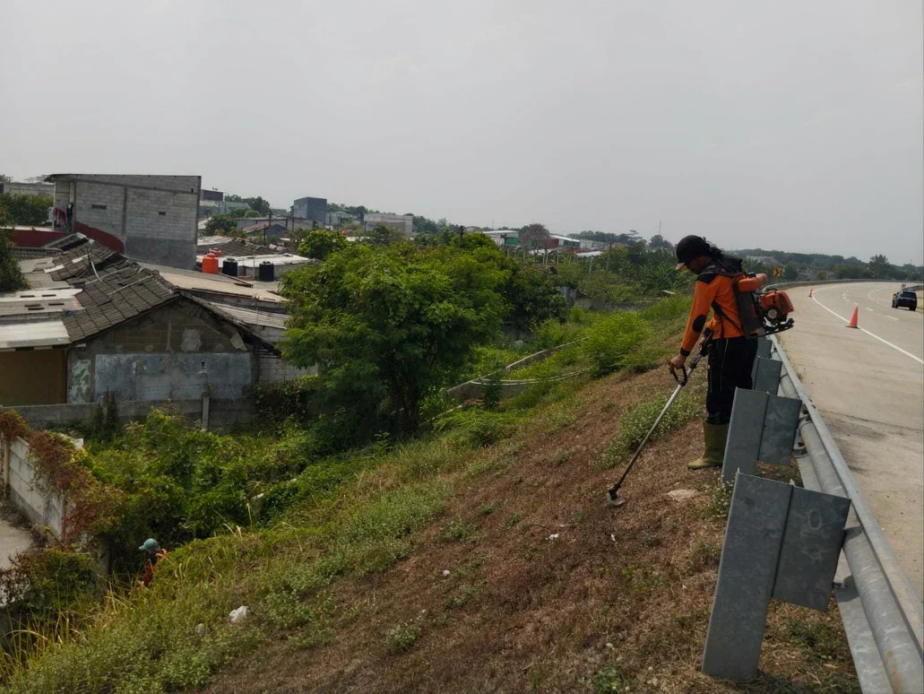 Pembersihan jalan  - Slide 3
